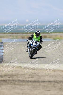 media/May-25-2025-Lets Ride (Sun) [[0ff033e448]]/C Group/1140am (Grapevine)/